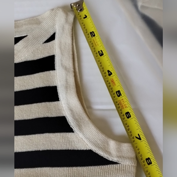 Vest Tank - Picture 3 of 5